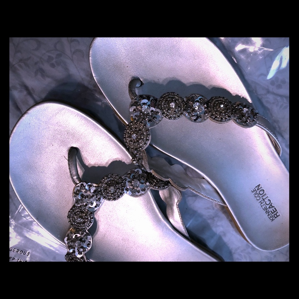 Kenneth Cole Sandals